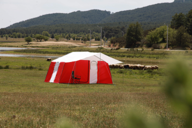 İki Oda Bir Salon Kırmızı...